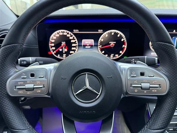 奔驰E级 2019款 E 300 L 运动时尚型