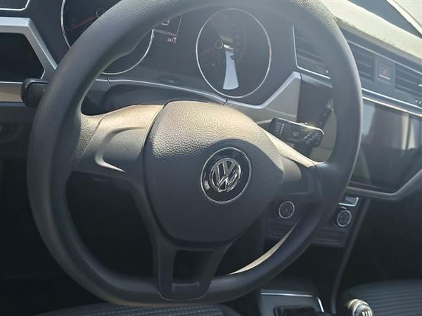 途安 2016款 途安L 280TSI 手动风尚版