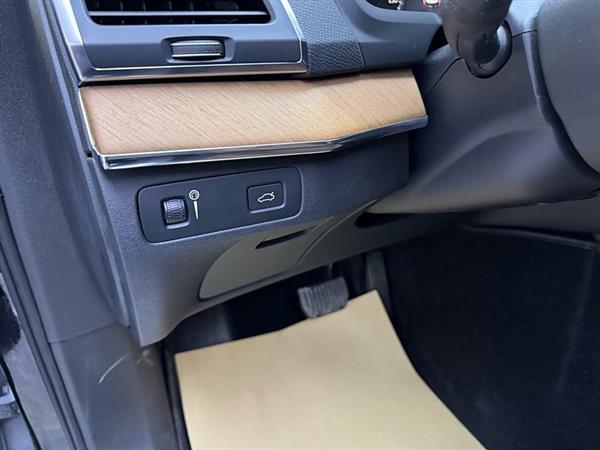 沃尔沃XC90 2021款 B5 智行豪华版 5座
