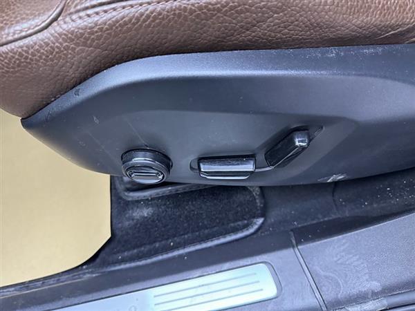沃尔沃XC90 2021款 B5 智行豪华版 5座