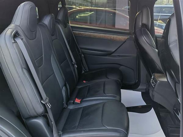 Model X 2016款 Model X 90D