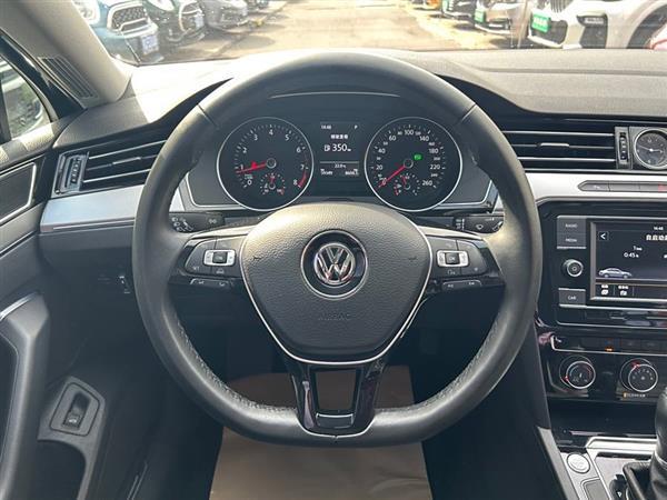 迈腾 2018款 330TSI DSG 领先型