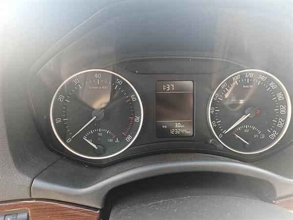 明锐 2014款 1.6L 自动逸俊版