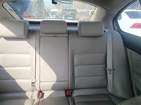 明锐 2014款 1.6L 自动逸俊版