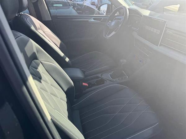途观L 2022款 330TSI 自动两驱智享版