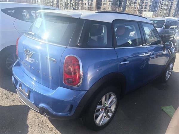 MINI COUNTRYMAN 2013款 1.6T COOPER S ALL4 滑雪版