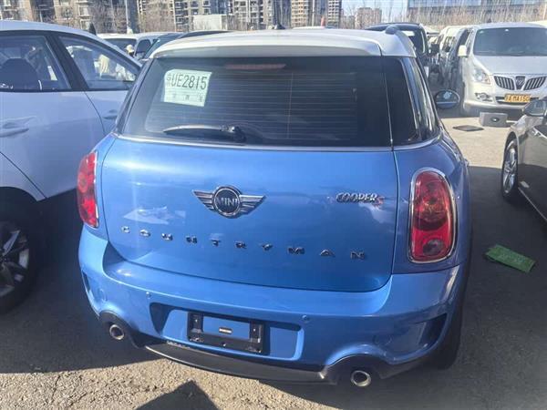 MINI COUNTRYMAN 2013款 1.6T COOPER S ALL4 滑雪版