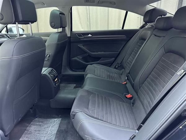 迈腾 2020款 330TSI DSG 豪华型