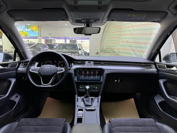 迈腾 2020款 330TSI DSG 豪华型