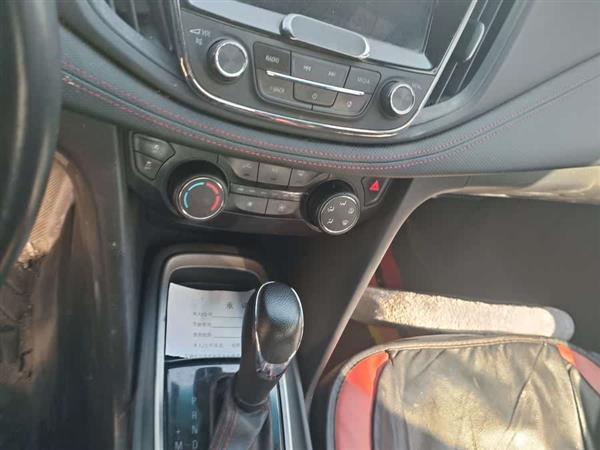 科鲁泽 2019款 RS 330T 自动痛快版 国VI