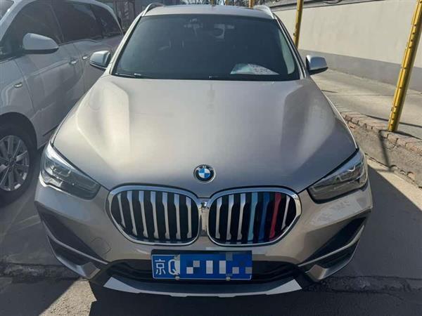 宝马X1 2022款 改款 xDrive25Li 尊享型