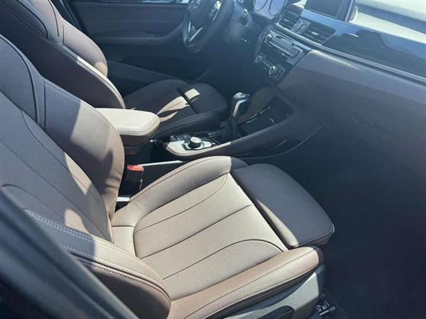 宝马X1 2019款 sDrive18Li 尊享型