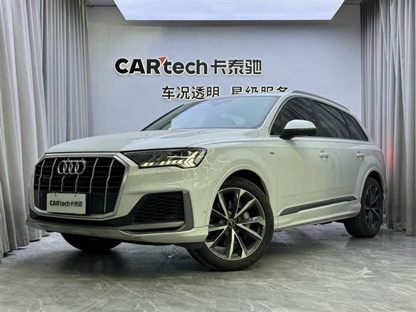 奥迪Q7 2020款 55 TFSI quattro S line运动型