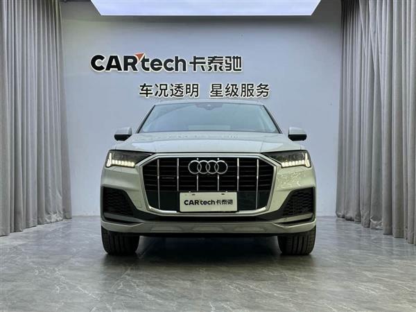 奥迪Q7 2020款 55 TFSI quattro S line运动型