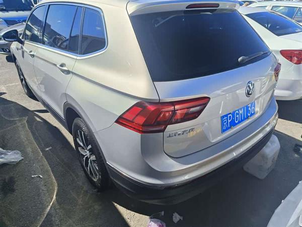 途观L 2018款 330TSI 自动两驱豪华版