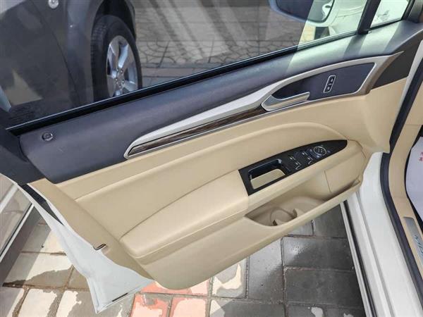 蒙迪欧 2013款 2.0L GTDi200豪华型