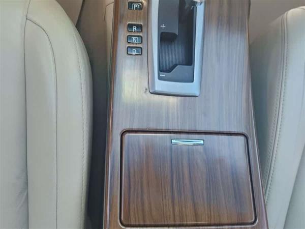 天籁 2011款 2.5L XL荣耀版