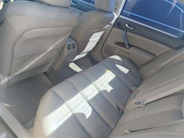 天籁 2011款 2.5L XL荣耀版