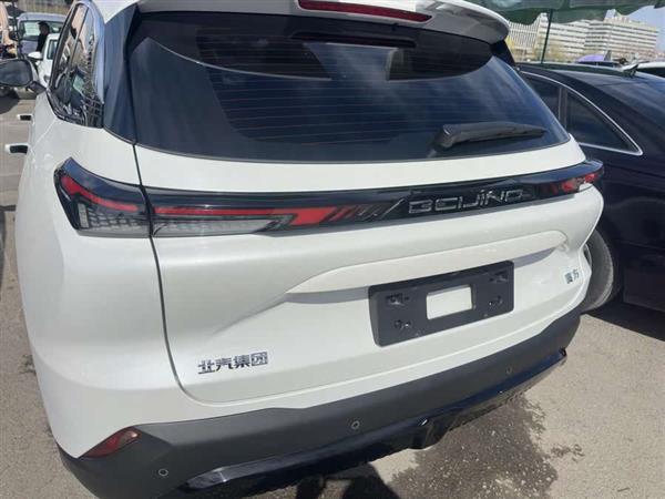 魔方 2023款 1.5T DCT黄金版