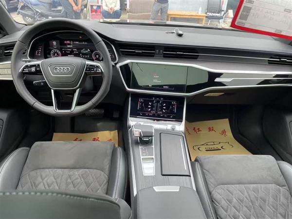 奥迪A6L 2024款 40 TFSI 豪华动感型