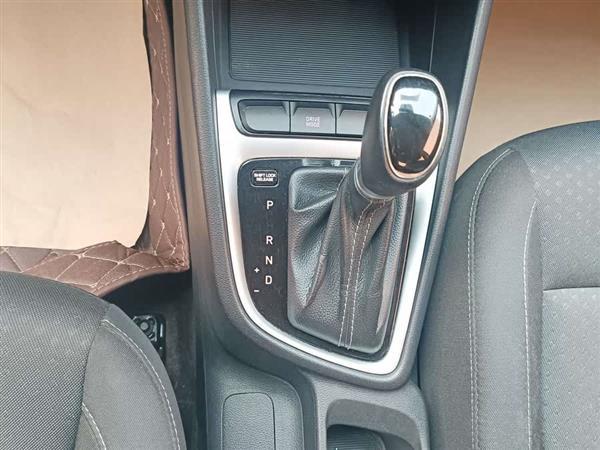 悦动 2018款 1.6L 自动悦目版GL 国V