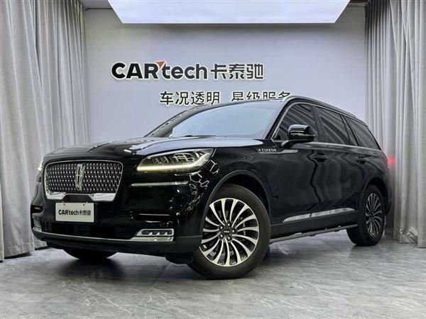飞行家 2023款 3.0T V6 四驱尊雅巡航版 七座