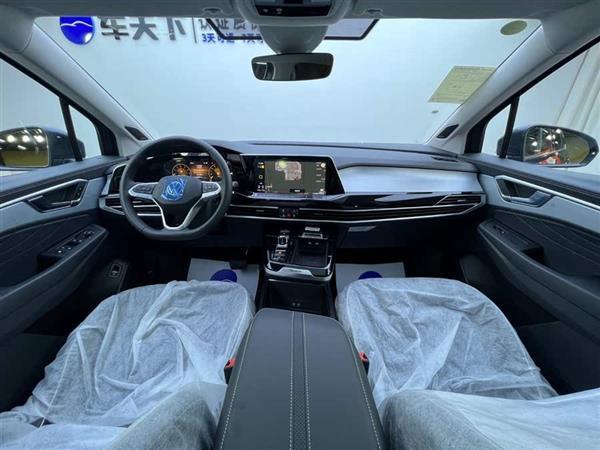 揽境 2023款 改款 380TSI 四驱旗舰胜境版 7座