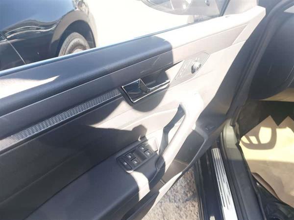帕萨特 2017款 330TSI DSG尊荣版