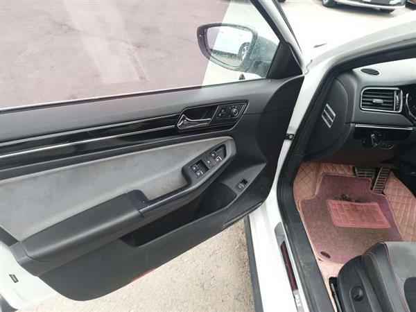 速腾 2016款 2.0TSI GLI
