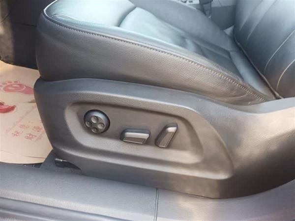 奥迪Q3 2013款 35 TFSI quattro 舒适型