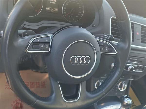 奥迪Q3 2013款 35 TFSI quattro 舒适型