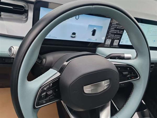 吉利几何E萤火虫 2023款 401KM 超吸粉特别版 5座