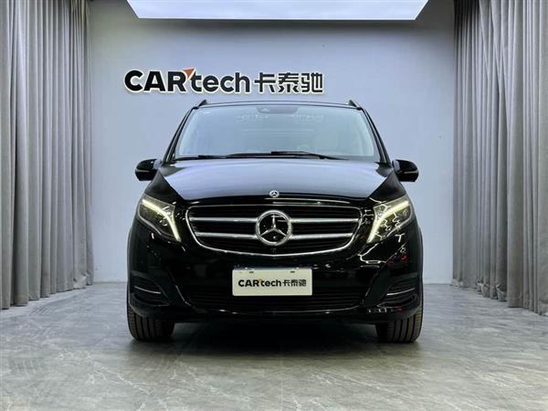 奔驰V级 2018款 V 260 L 尊贵加长版 国V