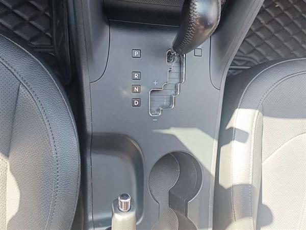 北京现代ix35 2015款 2.0L 自动两驱智能型 国V