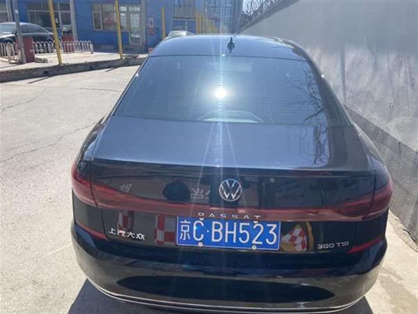 帕萨特 2023款 改款 380TSI 豪华版