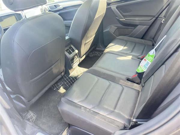 探岳 2020款 330TSI 两驱豪华智联版