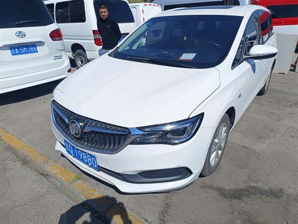 别克GL6 2018款 18T 6座尊贵型