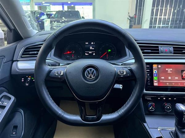 凌渡 2021款 230TSI DSG风尚版
