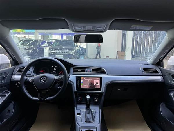 凌渡 2021款 230TSI DSG风尚版