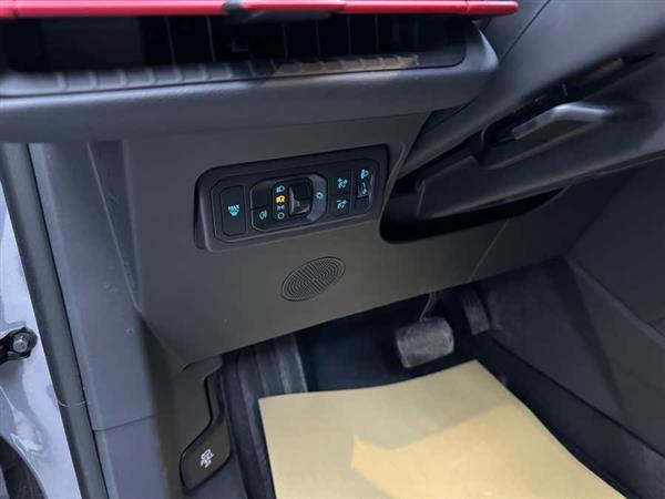 锐界 2023款 锐界L 2.0T EcoBoost E混动四驱七座 STLine