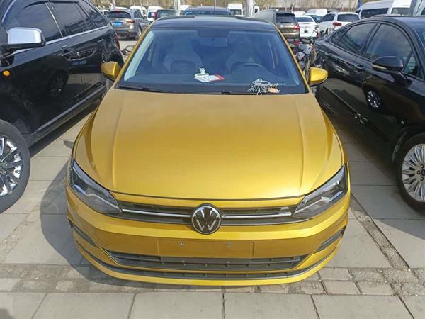 Polo 2023款  Plus 1.5L 自动炫彩科技版