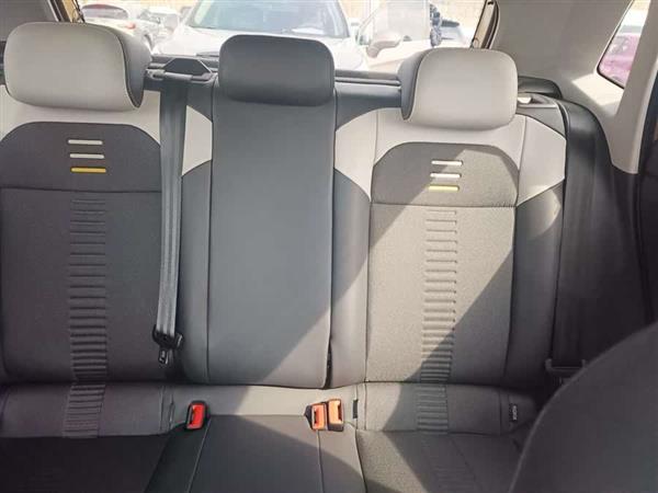 Polo 2023款  Plus 1.5L 自动炫彩科技版