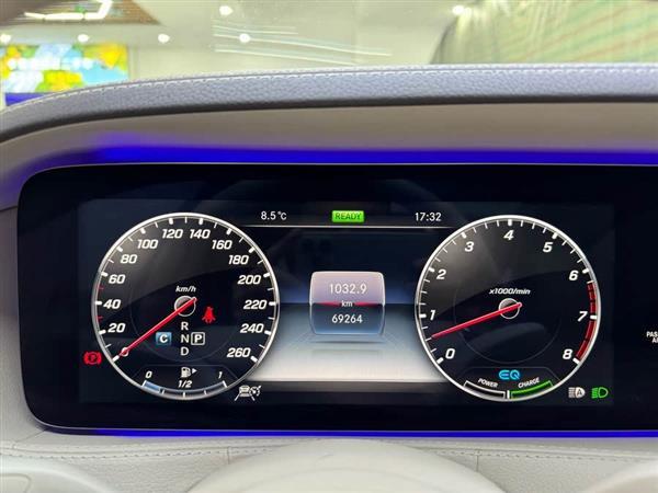 奔驰S级 2018款 S 500 L 4MATIC