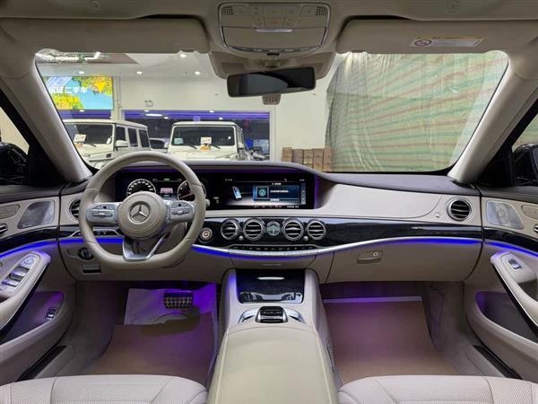 奔驰S级 2018款 S 500 L 4MATIC