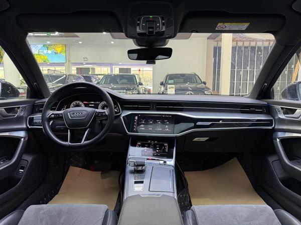 奥迪A6L 2023款 40 TFSI 豪华动感型