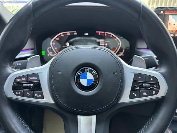 宝马5系 2022款 530Li 领先型 M运动套装
