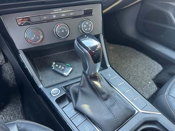 帕萨特 2019款 280TSI 商务版 国VI