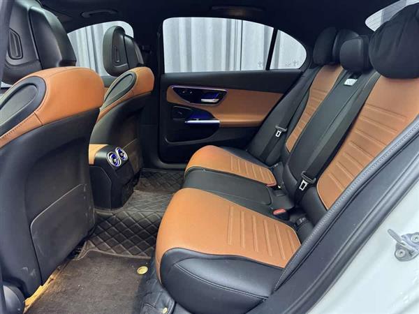 奔驰C级 2022款 C 260 L 运动版