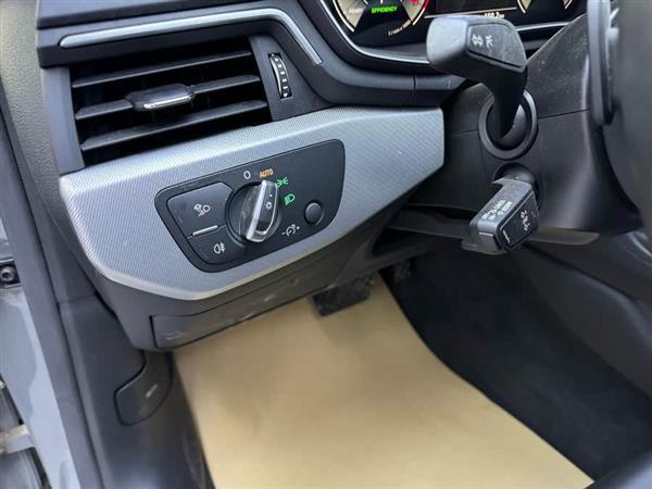 奥迪A5(进口) 2021款 Sportback 40 TFSI 时尚动感型