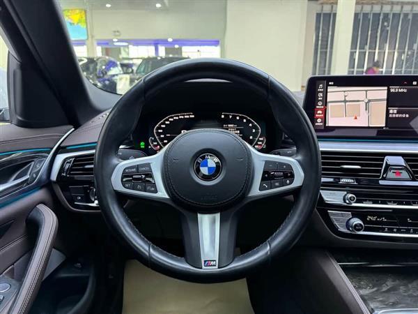 宝马5系 2021款 525Li M运动套装